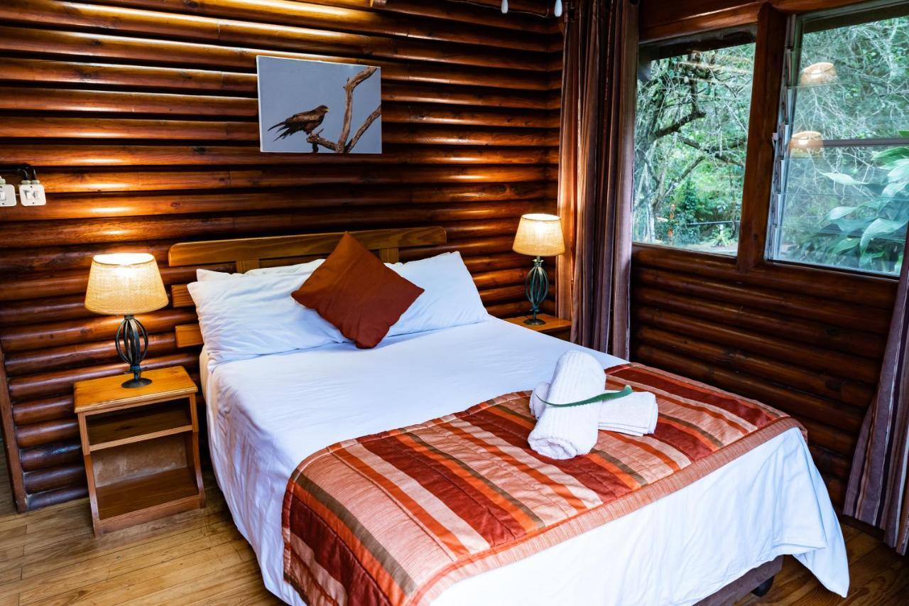 Mtunzini Forest Lodge Self Catering Resort Buitenkant foto